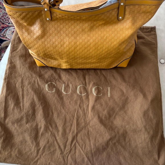 Gucci Mustard Yellow Pebbled Leather Tote 💛 - Picture 2 of 11